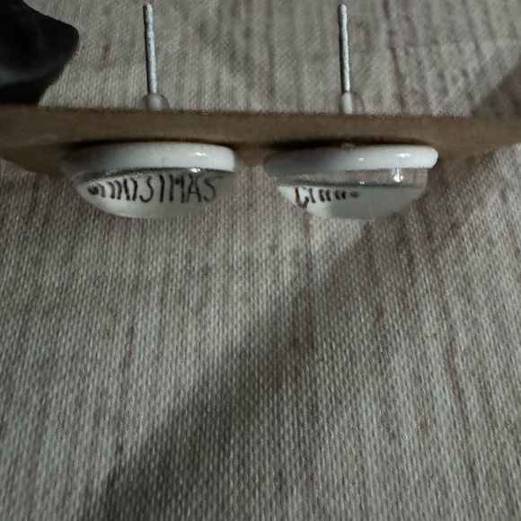 🐬 CLEARANCE: NEW Holiday Earrings Imperfect Functional Christmas Trees - Picture 9 of 10